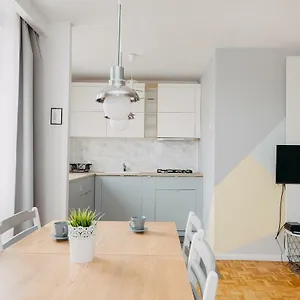 https://shortstaypoland-aleje-jerozolimskie-warsaw-02-304.warsawhotelspoland.com